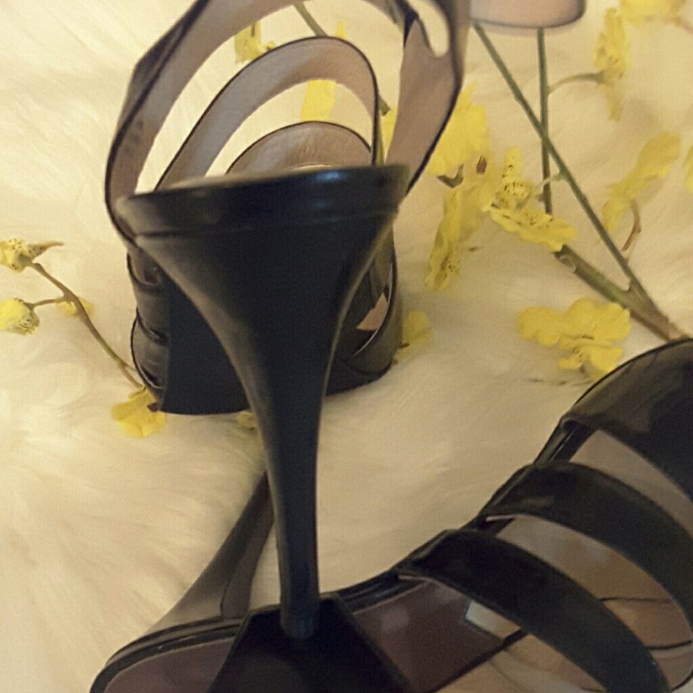 Michael kors genuine leather open toe shoes - Picture 5 of 8